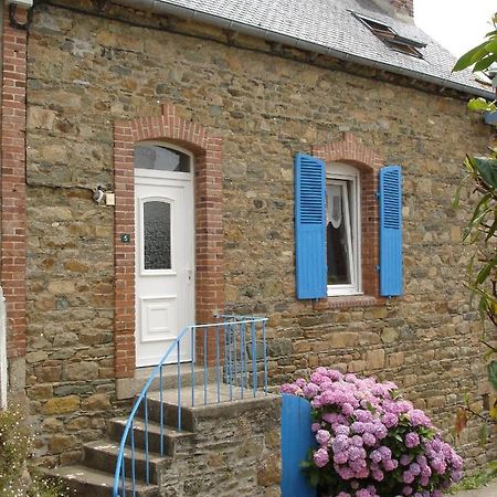 Le Gite De La Plage Lezardrieux Exterior photo